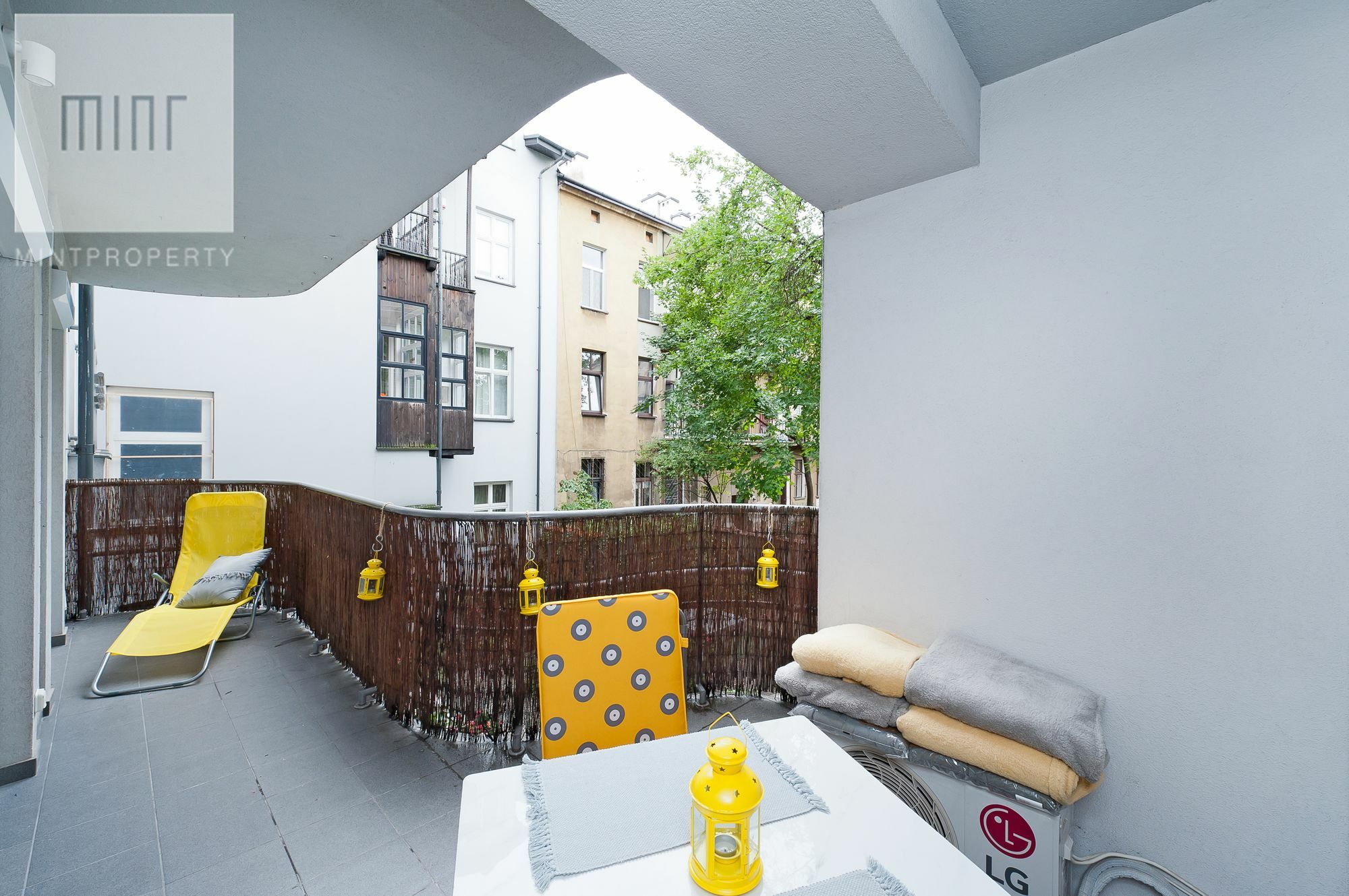 Downtown Apartment - Loftaffair Cracóvia Exterior foto